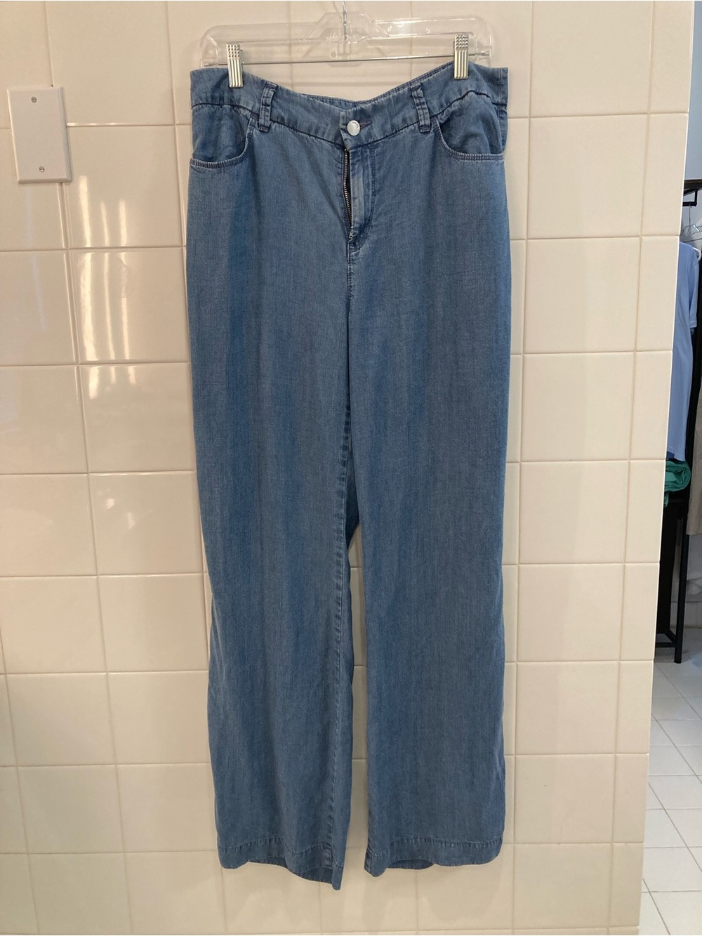 Chico's Wide-Leg Jeans in Light Blue Denim